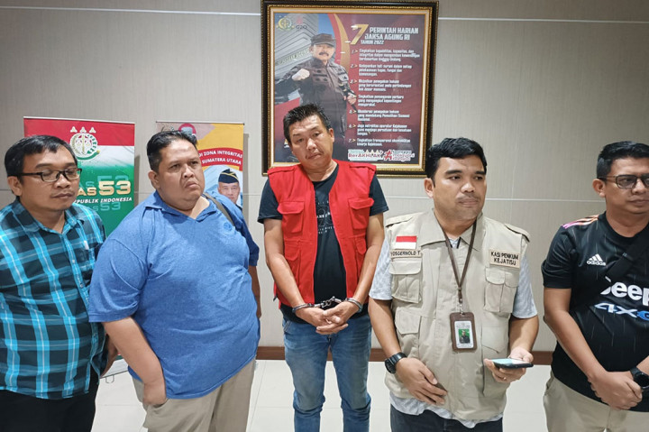 CY terjerat dalam perkara korupsi Rp 2,8 miliar pada proses permohonan serta pencairan kredit di bank plat merah Cabang Tanjung Morawa, kemudian terpidana ditetapkan sebagai DPO sejak 4 tahun lalu.