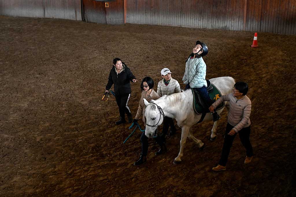 Yang ingin dilakukan HOPE adalah membantu anak autis membangun kepercayaan diri dan memperkuat keterampilan koordinasi mereka.