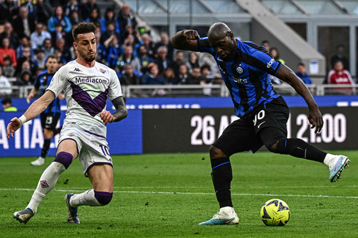 Inter Milan gagal meraih poin penuh setelah ditekuk Fiorentina 0-1 di giornata ke-28 Liga Italia di Giuseppe Meazza pada Minggu, 2 April 2023 dinihari WIB.