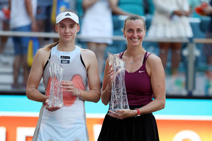 Rybakina adalah bagian dari generasi baru yang berbakat di Tur WTA bersama dengan petenis nomor satu dunia Iga Swiatek dari Polandia dan petenis Belarus Aryna Sabalenka, tetapi Kvitova mengatakan mampu memanfaatkan pengalamannya dalam menghadapi Rybakina. 