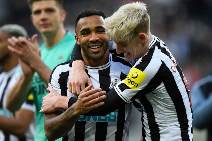 Tidak ada gol tambahan di waktu yang tersisa, Newcastle United menang 2-0 atas pasukan Erik ten Hag. 