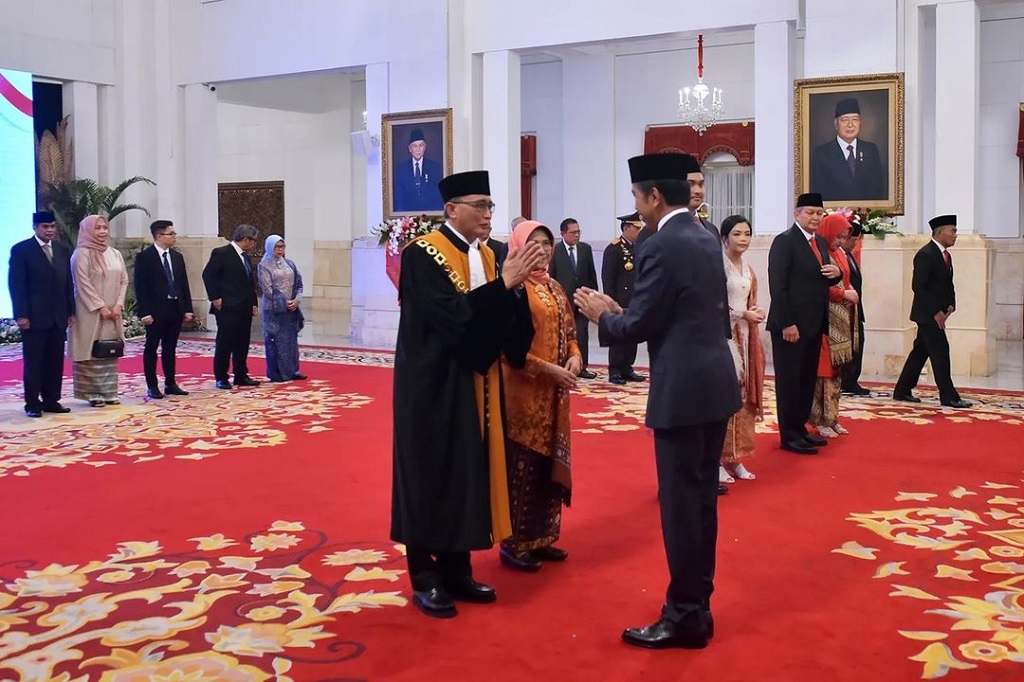 Sebelumnya Pratikno mengalami flu yang diikuti sakit sendi. Namun, saat itu, kondisi Pratikno sudah segar bugar dan aktif menerima laporan dari jajaran Sekretariat Presiden mengenai kegiatan Presiden Joko Widodo (Jokowi).