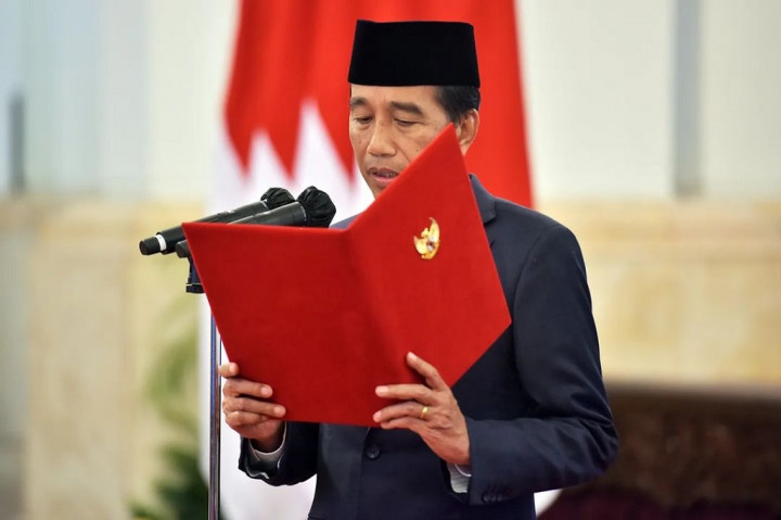 Pelantikan dilakukan berdasarkan Keputusan Presiden Republik Indonesia (Keppres) Nomor 26/P Tahun 2023 tentang Pengangkatan Menteri Pemuda dan Olahraga Kabinet Indonesia Maju Periode Tahun 2019-2024, yang ditetapkan oleh Presiden Joko Widodo di Jakarta pada tanggal 3 April 2023.