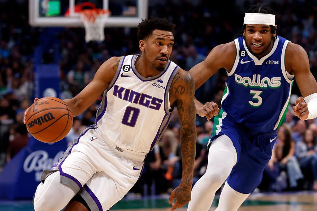 Sementara itu, Sacramento Kings yang sudah memastikan tempat di babak play off tidak terpengaruh dengan kekalahan itu. Kings berada di posisi tiga klasemen NBA Wilayah Barat dengan catatan 48-32.