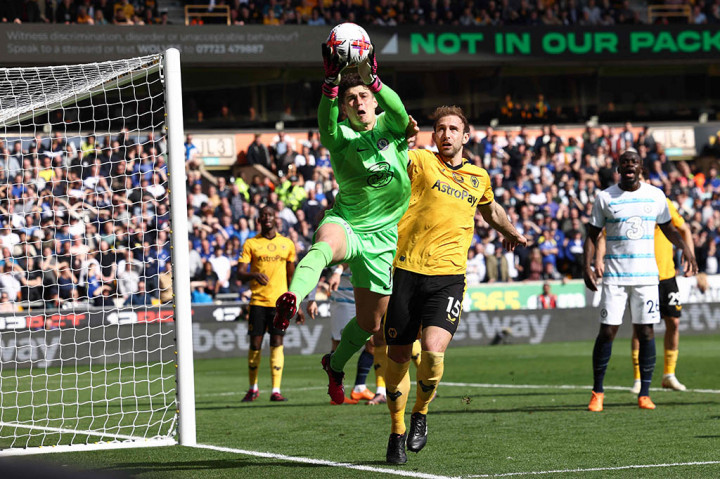 Tim tamu mendapatkan peluang pada menit ke-85, umpan silang Reece James dari sayap kanan diteruskan Pierre-Emerick Aubameyang dengan tembakan dari dalam kotak penalti. Terjadi kemelut di depan gawang, tetapi Jose Sa sukses mengamankan bola.