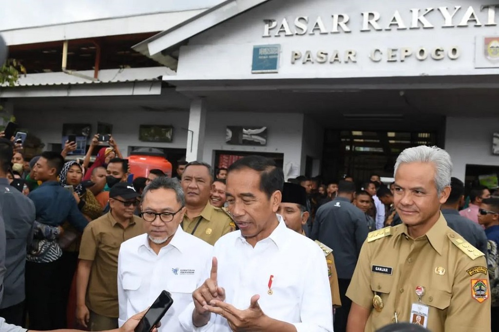 Deputi Bidang Protokol, Pers, dan Media Sekretariat Presiden Bey Machmudin mengatakan dalam kunjungan kerja ke Jateng, Presiden Jokowi diagendakan untuk meninjau dan mengecek harga bahan pokok di dua pasar di Kabupaten Boyolali dan acara pelepasan penyaluran cadangan beras pemerintah untuk bantuan pangan 2023 di Perum Bulog Pusat Distribusi Ngabeyan, Kabupaten Sukoharjo.