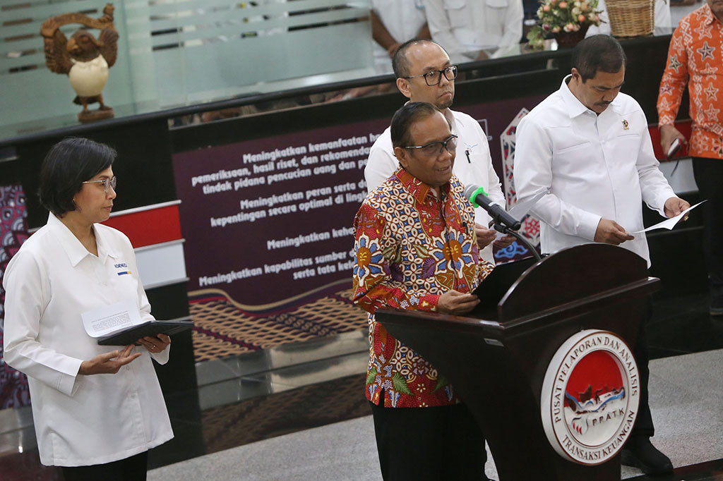 Mahfud menambahkan Komite TPPU melalui satgas akan melakukan 'case building' dengan memprioritaskan LHP yang bernilai paling besar.