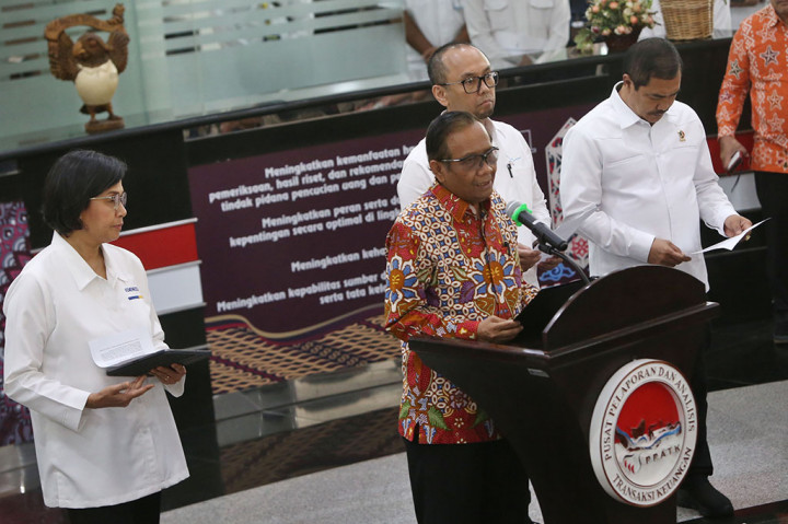 Mahfud menambahkan Komite TPPU melalui satgas akan melakukan 'case building' dengan memprioritaskan LHP yang bernilai paling besar.
