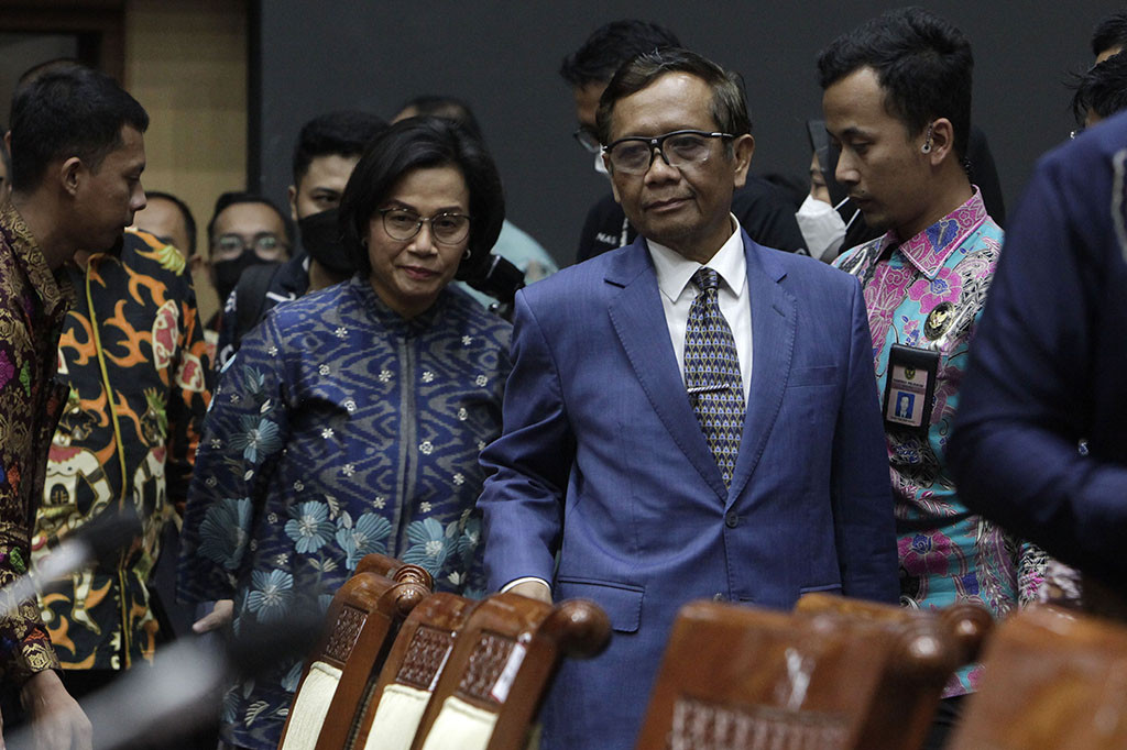Menteri Koordinator Bidang Politik, Hukum, dan Keamanan Mahfud MD membeberkan tujuh poin penting terkait dengan transaksi mencurigakan senilai Rp349 triliun di lingkungan Kementerian Keuangan (Kemenkeu).
