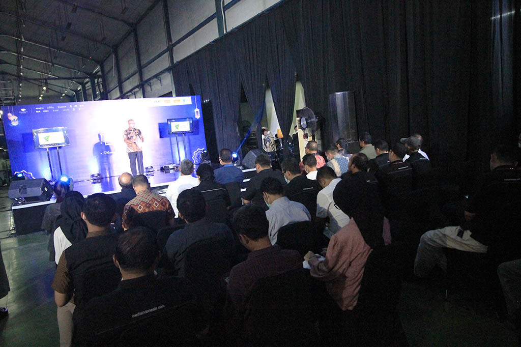 Festival Ramadan yang mengangkat tema 'Menebar Kebaikan' tersebut digelar dengan beragam rangkaian acara seperti pameran kuliner, pameran produk syariah, lomba musik eeligi, lomba dai cilik, lomba marawis hingga tausiyah tokoh-tokoh terkemuka. 