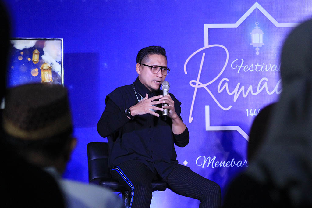 Sebagai penutup dari tausiyahnya, Arie juga mengingatkan kepada semua orang bahwa janji Allah itu pasti. 