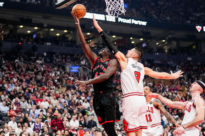 Pascal Siakam menjadi pencetak skor tertinggi untuk Raptors dengan 32 poin, 9 rebound, dan 6 assist.
