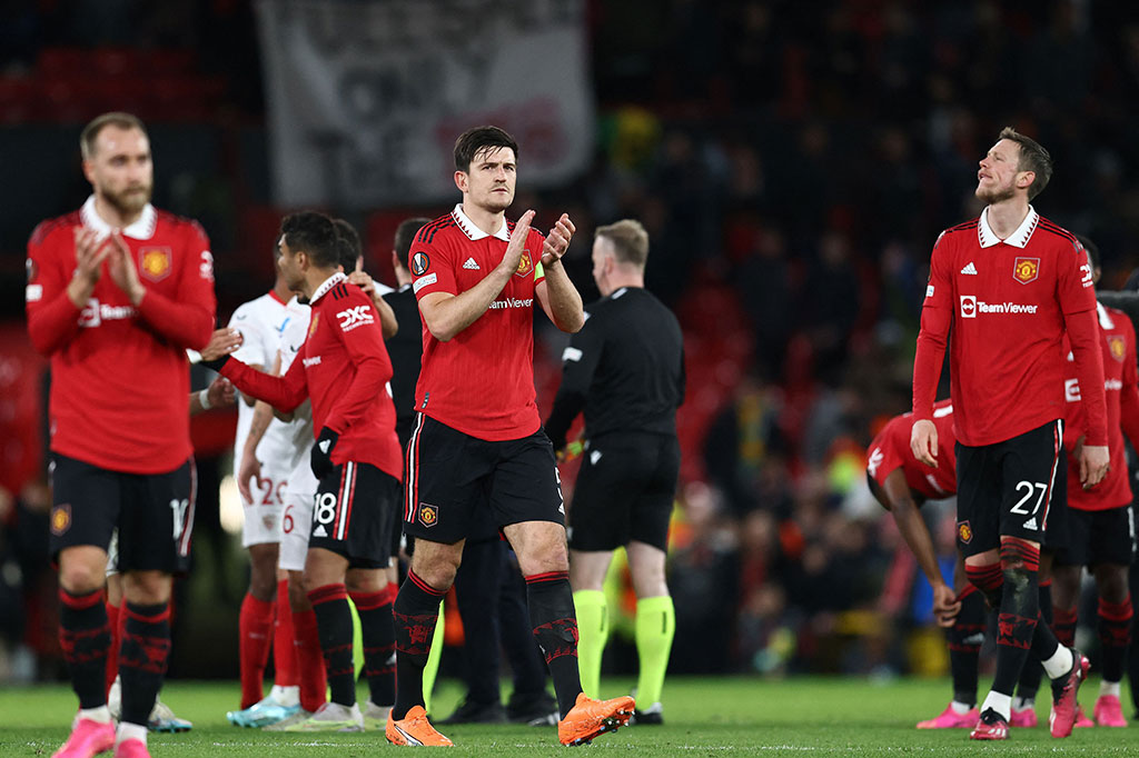 Pertandingan leg kedua akan digelar pada Jumat, 21 April 2023 di Stadion Sanchez Pizjuan.