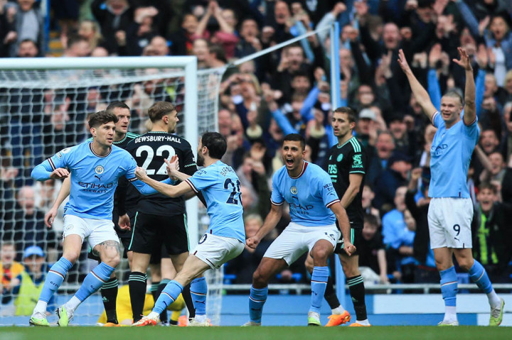 Erling Haaland mencetak dua gol saat Manchester City tekuk Leicester City 3-1 dalam matchday ke-30 Liga Inggris di Etihad Stadium pada Sabtu, 15 April 2023 malam WIB.