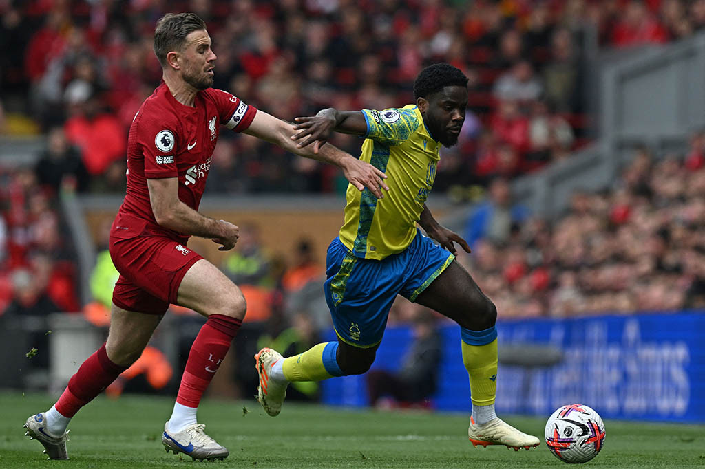 Drama lima gol mewarnai kemenangan Liverpool atas Nottingham Forest dengan skor 3-2 pada pekan ke-32 Liga Inggris di Stadion Anfield, Liverpool, Sabtu, 22 April 2023.