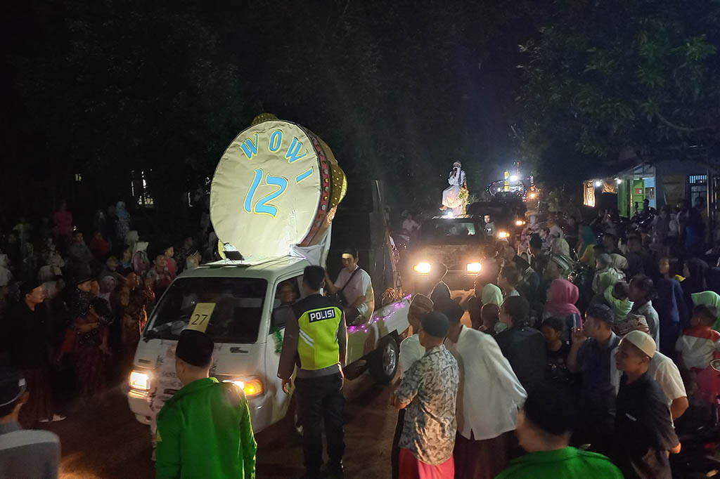 Seperti diketahui, pada malam takbiran Idulfitri 1444 hijriah kali ini pemerintah Kabupaten Jepara memberikan lampu hijau kepada masyarakat melksanakan kegiatan takbir keliling. Namun, takbir keliling hanya boleh dilaksanakan di lingkungan desa. 