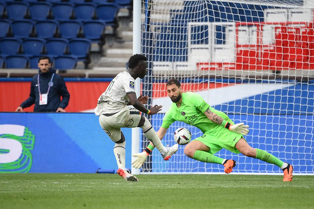 Lorient dapat menambah keunggulan menjadi 3-1 pada menit ke-88, setelah Dieng akhirnya membobol gawang PSG usai memanfaatkan bola muntah hasil tendangannya yang sebelumnya dapat dihalau oleh Donnarumma. Skor tersebut bertahan hingga laga usai.
