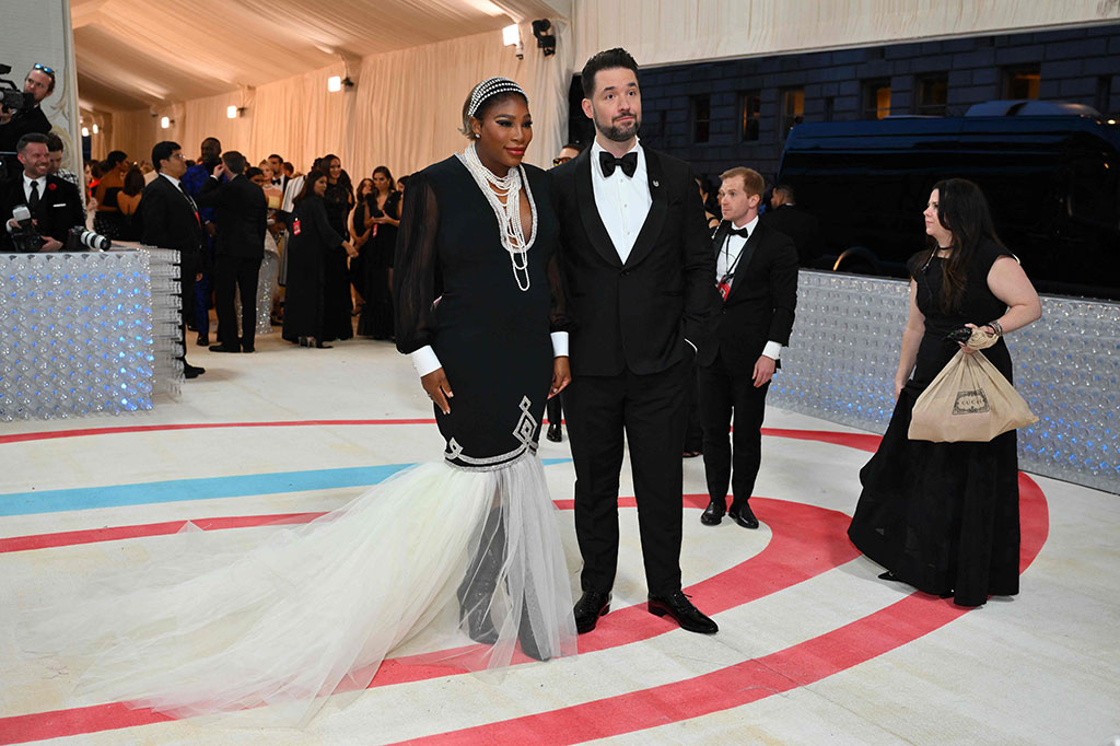 Serena Williams mengatur waktu pengumuman kehamilan keduanya di acara tersebut, menulis di Instagram: