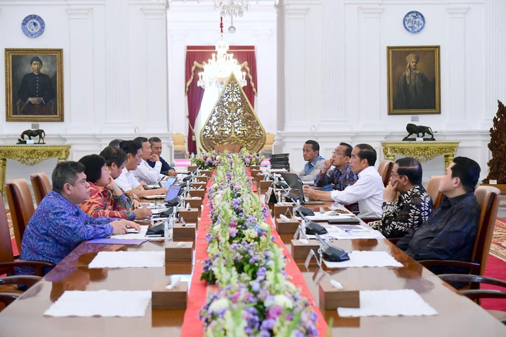Lebih jauh, Bahlil menuturkan bahwa nantinya proses registrasi akan dilakukan oleh pemerintah melalui Kementerian Lingkungan Hidup dan Kehutanan (LHK). Setelah melakukkan registrasi, maka perdagangan di bursa karbon bisa dilakukan.