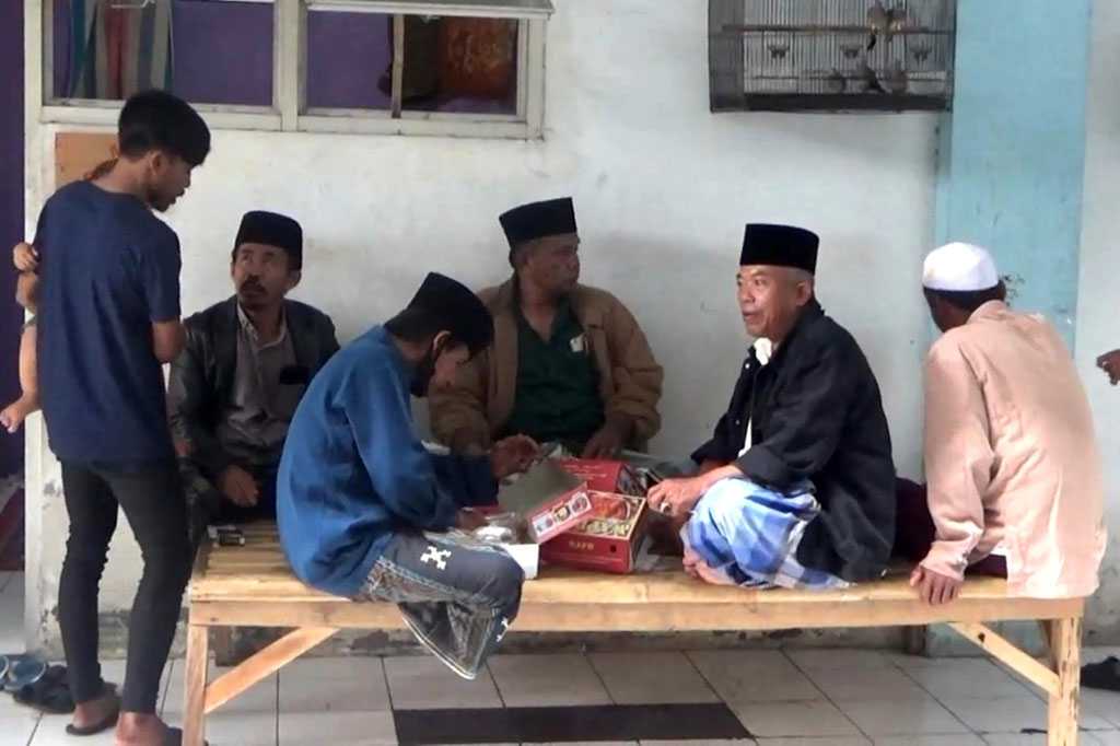 Ini adalah penjemputan pemulangan tahap kedua, karena pada tahun 2022 juga sudah dilakukan pemulangan warga Syiah. Saat ini masih menyisakan lima keluarga di pengungsian, karena terkendala administrasi. 