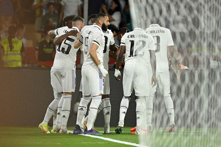 Madrid memulai pertandingan dengan baik dengan mencetak gol pada menit ke-2. Rodrygo mengirim umpan ke Vinicius Junior di kiri yang kemudian melewati dua pemain Osasuna. Vinicius kemudian mengirim umpan tarik yang disambar Rodrygo di tiang jauh dan mengubahnya menjadi gol. Skor menjadi 1-0.