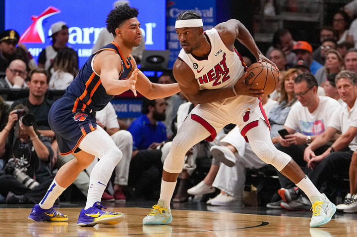 Berdasarkan statistik yang dikutip dari laman resmi NBA, Heat hanya mencatat 39 persen akurasi tembakan atau field goals, 22 persen tembakan tiga angka, dan 50 persen akurasi free throw.