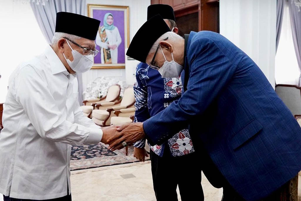 Masih dalam bulan Syawal dan suasana Idulfitri 1444 Hijriah, Wapres K. H. Ma’ruf Amin menerima Rais Aam Pengurus Besar Nahdlatul Ulama (PBNU) K. H. Miftachul Akhyar di Kediaman Resmi Wapres, Jl. Diponegoro No. 2 Jakarta Pusat, Senin, 8 Mei 2023 sore.