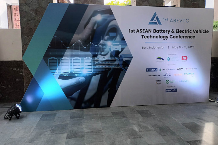 Kolaborasi ini diadakan oleh Singapore Battery Consortium, National Center for Sustainable Transportation Technology (NCSTT) dari Indonesia, Thailand Energy Storage Technology Association (TESTA), dan Hioki E.E Corporation, perusahaan pabrikan Jepang untuk alat uji dan pengukuran.