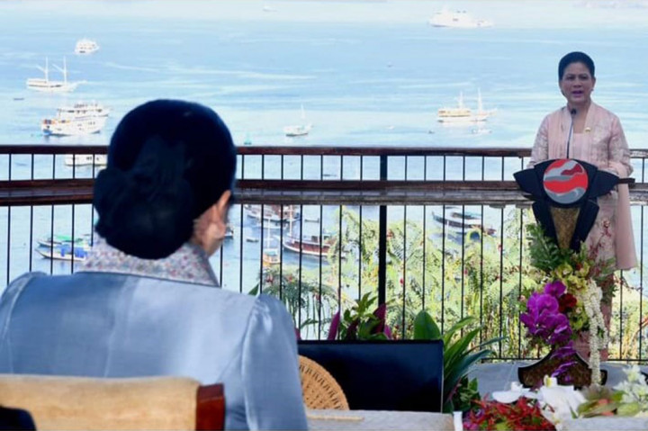 Lagu-lagu dari negara-negara di Asia Tenggara, termasuk lagu daerah NTT, dilantunkan dalam acara jamuan tersebut. 