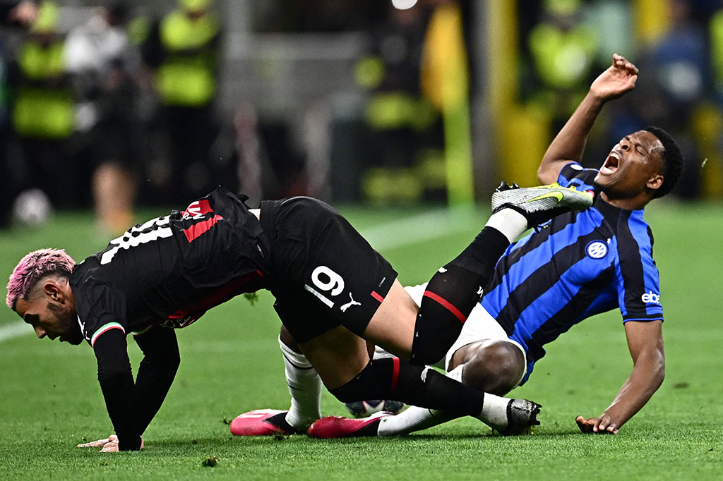 Inter tidak memiliki banyak peluang berbahaya di babak kedua. Sementara Milan tidak kunjung bisa mendapatkan gol sampai pertandingan tuntas. Skor 2-0 bertahan untuk kemenangan Inter Milan. 
