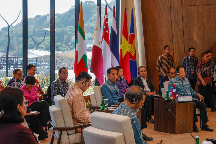 Ia menyebut salah satu cara untuk mengurangi ketegangan di kawasan Indo-Pasifik adalah dengan mengimplementasikan Pandangan ASEAN terhadap Indo-Pasifik (ASEAN Outlook on Indo-Pasific /AOIP).