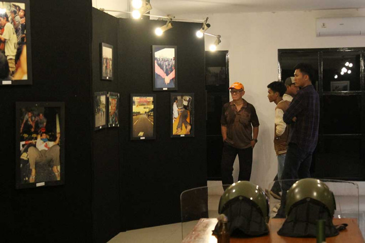 Pameran tersebut dibuka untuk umum secara gratis dan digelar hingga Rabu, 17 Mei 2023, dari pukul 10.00 WIB hingga 22.00 WIB.