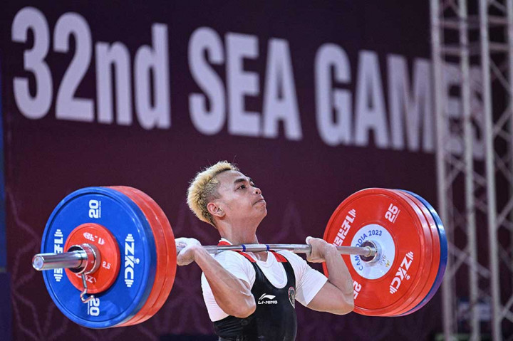 Rekor Eko sebelumnya pada SEA Games 2019 Filipina adalah 169 kg (clean and jerk), dan hari ini ia menyempurnakannya dengan beban angkatan 170 kg di Kamboja.