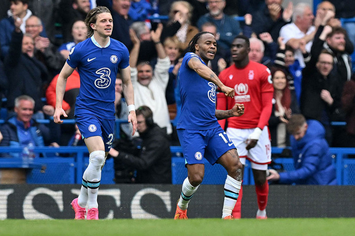 The Blues berhasil menyamakan kedudukan pada menit ke-51 ketika Sterling melakukan tusukan ke kotak penalti Forest dan membobol gawang Forest sehingga skor berubah menjadi 1-1.