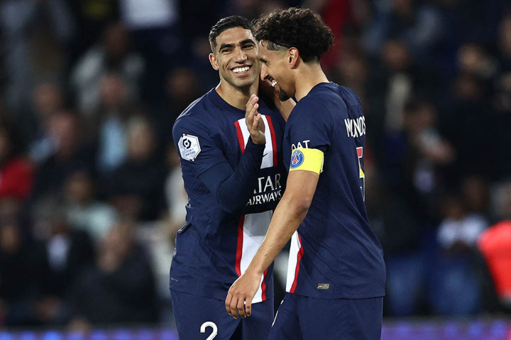 Sama-sama memiliki 10 pemain di lapangan, di sisa waktu PSG berhasil mengamankan keunggulan 5-0 atas Ajaccio dan keluar sebagai pemenang pada pertandingan ini.