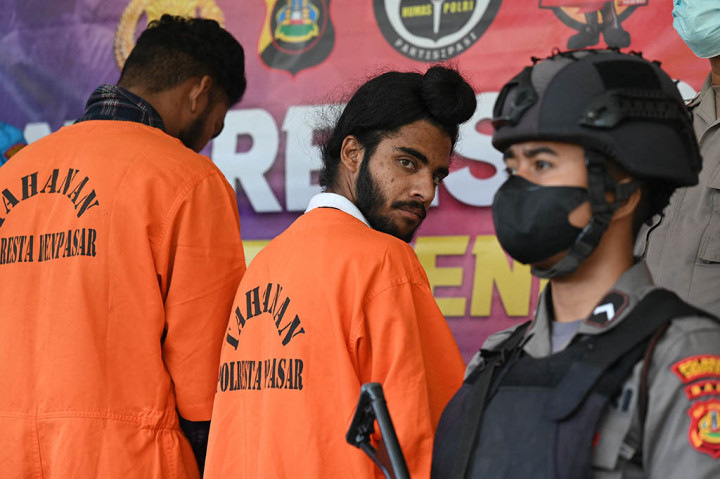 Namun demikian, Satuan Reserse Kriminal Polresta Denpasar akan melakukan rekonstruksi tindakan pembunuhan tersebut untuk mengetahui secara pasti kronologi dan peran kedua tersangka.