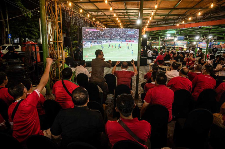 Sebersit kecewa yang pernah muncul setelah Indonesia gagal menjadi tuan rumah Piala Dunia U20 beberapa waktu lalu akhirnya terobati dengan sekeping emas bergengsi yang berhasil dipetik Timnas U22 di Stadion Olimpiade, Phnom Penh, Kamboja, Selasa malam.