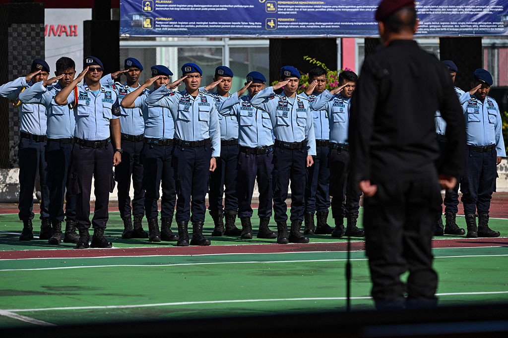 Lembaga Pemasyarakatan (Lapas) Kelas IIA Banda Aceh, Provinsi Aceh, memusnahkan barang sitaan berbagai jenis dari narapidana atau warga binaan pemasyarakatan di penjara tersebut.