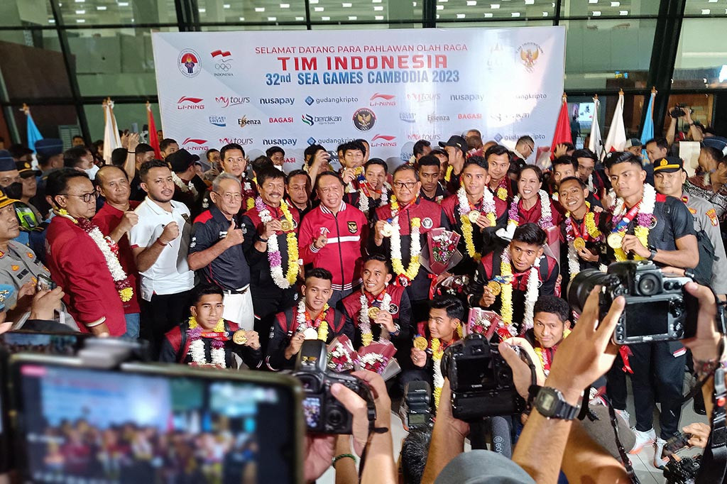 Diketahui, setelah ketibaan Tim Nasional Indonesia U-22 ke Tanah Air rencananya pada Jumat, 19 Mei 2023 pagi akan melakukan arak-arakan dari Stadion Utama Gelora Bung Karno (GBK) menuju Bundaran HI dan kembali ke GBK.