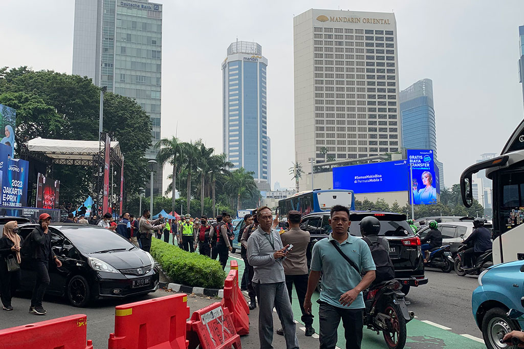 Squad Timnas U-22 akan diarak di beberapa ruas jalan Ibu Kota, mulai dari Kemenpora memasuki Sudirman ke arah Bundaran HI, lalu balik arah GBK melalui Sudirman dan Semanggi Ratu Plaza. Rombongan akan berputar mengitari Patung Pemuda dan kembali ke arah FX Sudirman dan dilanjutkan masuk GBK.