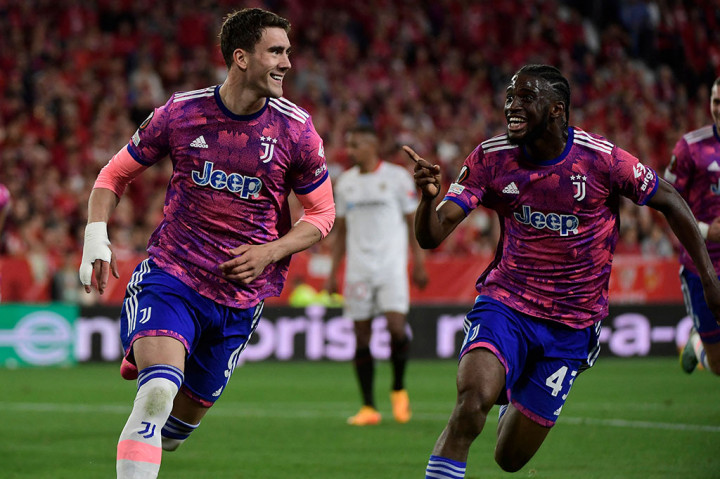 Juventus akhirnya berhasil memecah kebuntuan pada menit ke-65. Pemain pengganti Dusan Vlahovic mencatatkan namanya di papan skor lewat tandukan setelah mendapat umpan Rabiot. Skor menjadi 1-0, dengan Agregat 2-1.