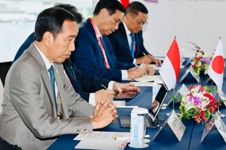 Jokowi sempat mengingatkan PM Kishida bahwa Indonesia telah memberikan fleksibilitas untuk produk pertanian dari Fukushima sehingga Presiden meminta hal serupa diberlakukan oleh Jepang untuk produk buah Indonesia. 