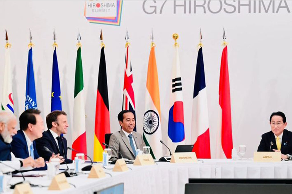 Menurut Presiden Jokowi, saat ini sudah bukan era di mana negara-negara global south hanya diberi ruang sebagai pengekspor komoditas bahan mentah, karena dunia sudah tidak berada pada masa kolonialisme. 