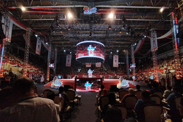 Anies menyampaikan terima kasih kepada PKS karena telah berjalan bersama dirinya selama ini, terlebih pada Pemilihan Gubernur (Pilgub) DKI Jakarta 2017. Oleh karena itu, Anies mengatakan bahwa hal ini bukan perjalanan pertama bagi Anies bersama PKS. 