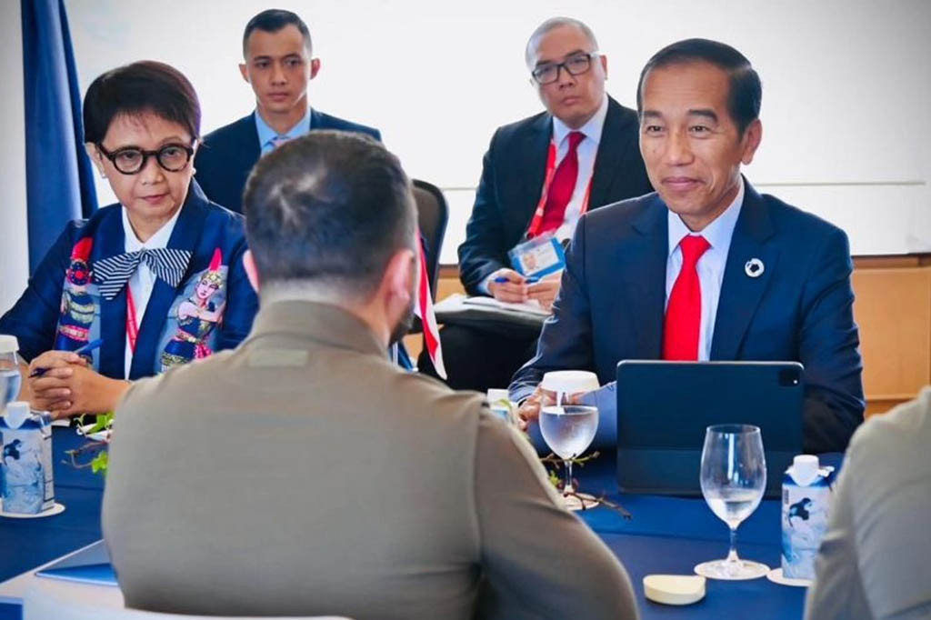 Dalam pertemuan tersebut, kedua pemimpin juga berbicara mengenai masalah pangan, sebagaimana yang telah dibahas di Kyiv beberapa waktu yang lalu. 