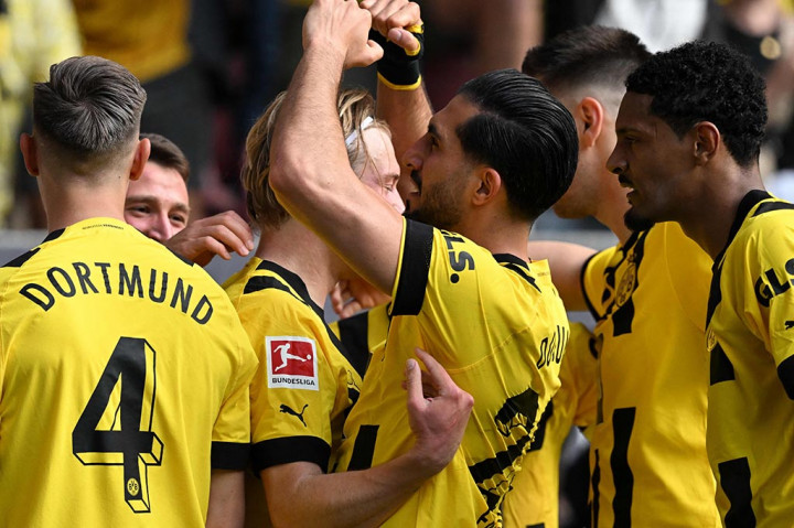 Selanjutnya Borussia Dortmund akan melakoni pekan ke-34 Liga Jerman menghadapi Mainz, Sabtu, 27 Mei 2023, sedangkan Augsburg akan bertandang ke markas Monchengladbach, pada hari yang sama. 