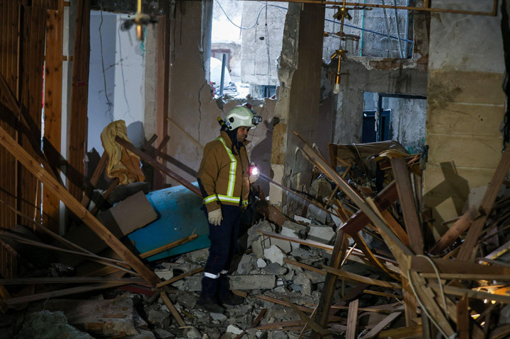 Pasukan Israel membunuh tiga pejuang Palestina semalam di Tepi Barat yang diduduki, sumber-sumber Palestina mengatakan Senin, 22 Mei 2023 dalam apa yang tentara gambarkan sebagai operasi untuk menangkap tersangka teroris.