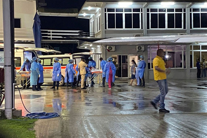 Pemerintah sebelumnya mengatakan 20 orang tewas dalam kebakaran di Sekolah Menengah Mahdia di Guyana tengah.