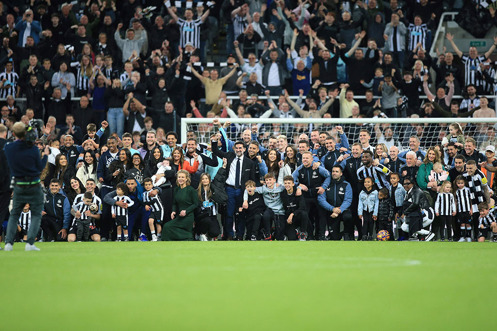 Hasil ini membuat Newcastle dipastikan finis empat besar Liga Premier Inggris dan lolos kualifikasi Liga Champions musim depan.