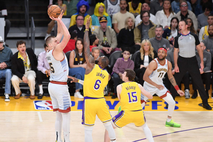 Catatan triple-double tersebut merupakan yang kedelapan yang dibuat oleh Jokic pada babak playoff NBA 2023 setelah sebelumnya mencatat 29 triple-double di musim reguler NBA 2022-2023.